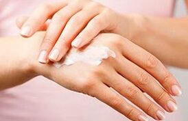Behandeling met psoriasis crème
